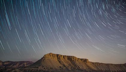 九游娱乐网址-库里：空投的“魔术师”，破解NBA防守密码！，里程碑!库里总得分超魔术师 仓促出手投丢